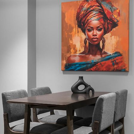 No9, Chic & Modern 2Bdr Apartment In The Centre Of Tesalonika Bagian luar foto