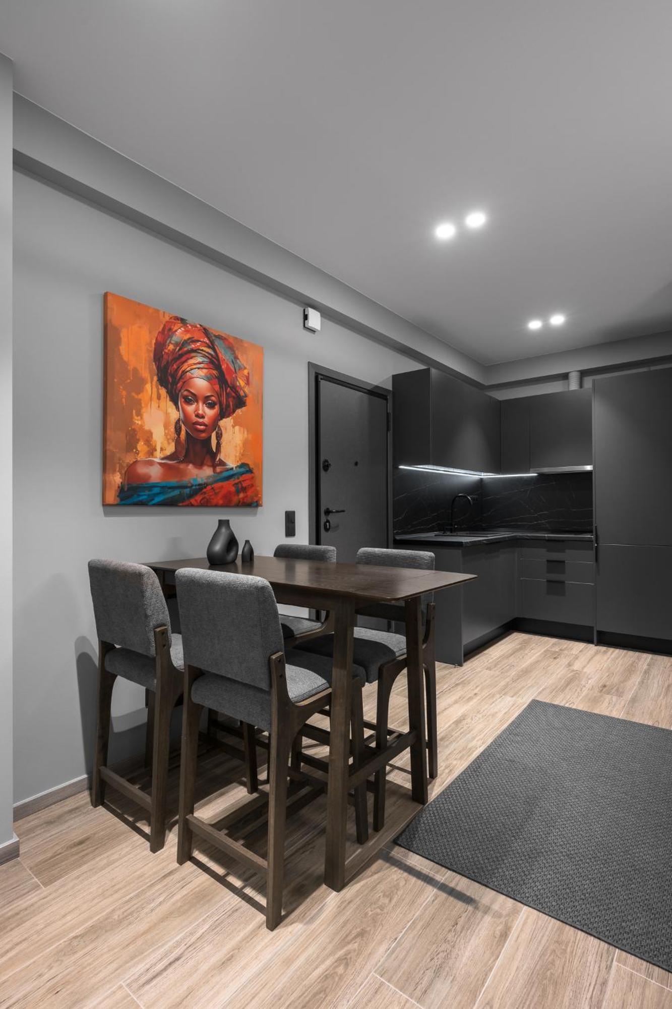 No9, Chic & Modern 2Bdr Apartment In The Centre Of Tesalonika Bagian luar foto