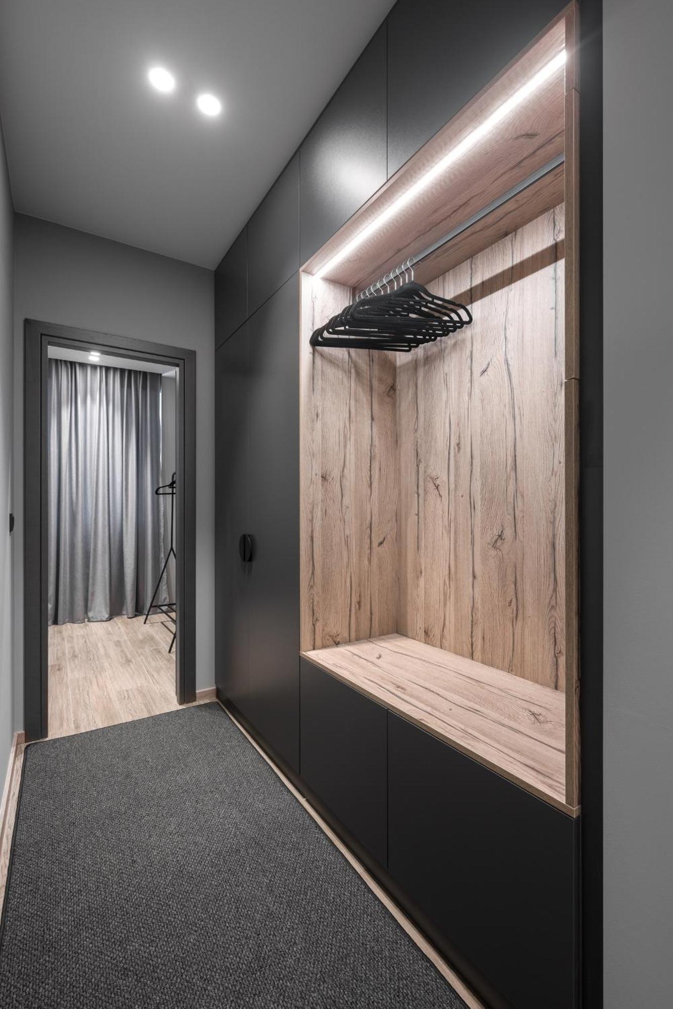 No9, Chic & Modern 2Bdr Apartment In The Centre Of Tesalonika Bagian luar foto